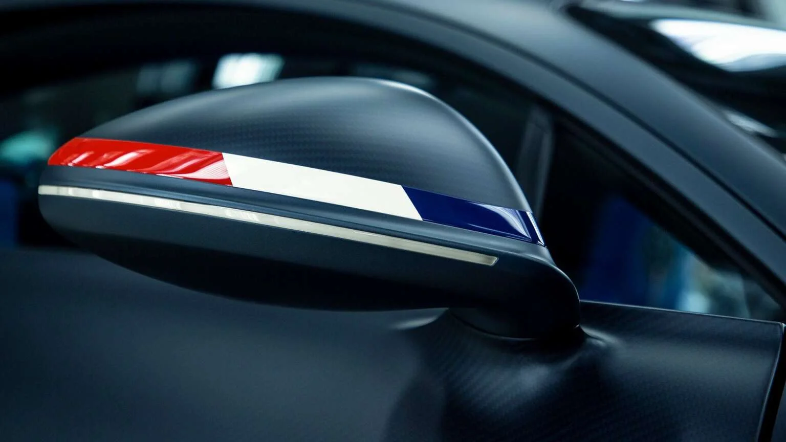 Mirror Accent wraps