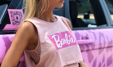 Celine Van Ouytsel carwrap Pink Panther - 3