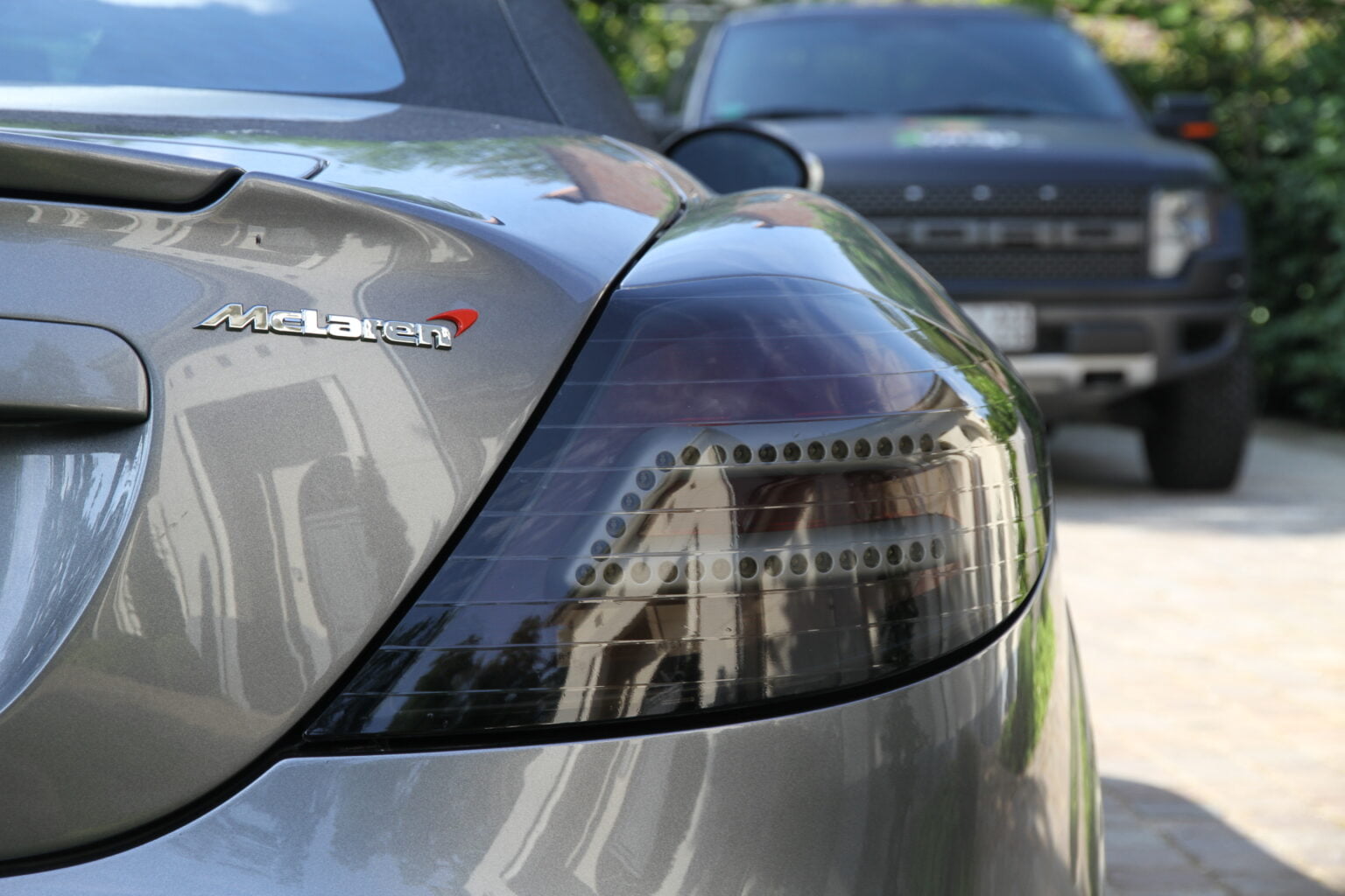 Mercedes SLR Smoked Lights