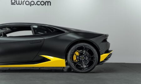 Lamborghini Huracan satin black and yellow 4