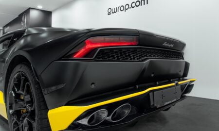 Lamborghini Huracan satin black and yellow 6