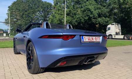 Jaguar F-type Satin Ice Blue 15