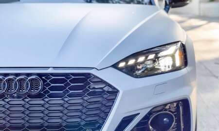 Audi rs5 Avery Mat donkergrijs carwrap 5