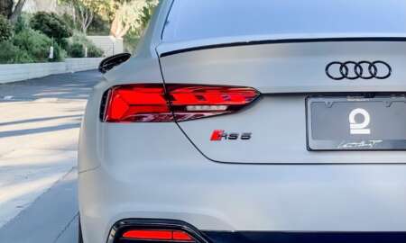 Audi rs5 Avery Mat donkergrijs carwrap 9