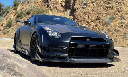 Nissan GTR Frozen Black Varis kit 116