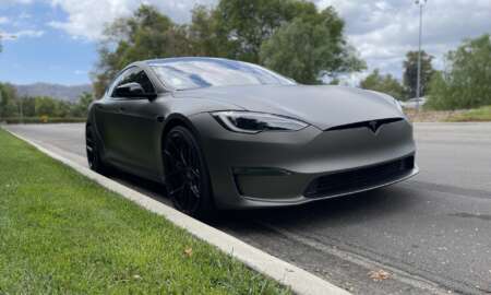 Tesla Model S mat antraciet metallic 2