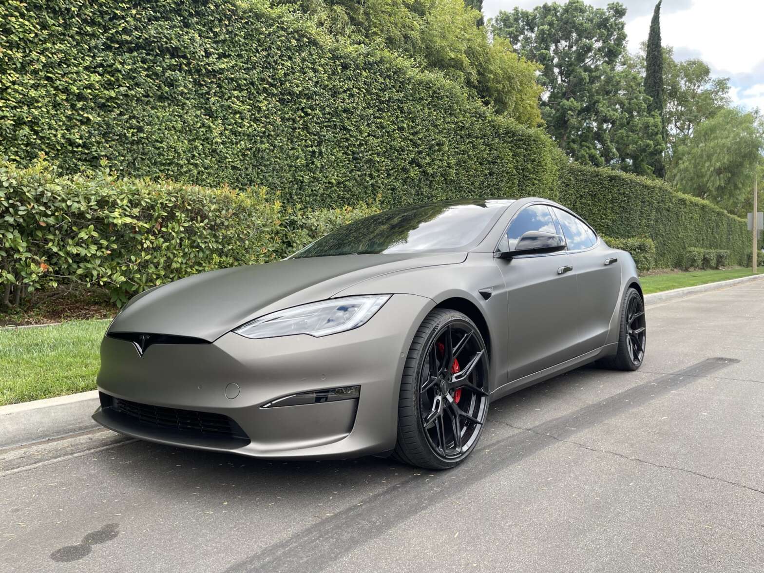 2023 Tesla Model S Plaid 🚩Satin Dark Gray with Carbon Fiber Mirrors and  Red Accents 🚩 . . #Tesla #ModelS #TeslaModelS #SatinDarkGray…
