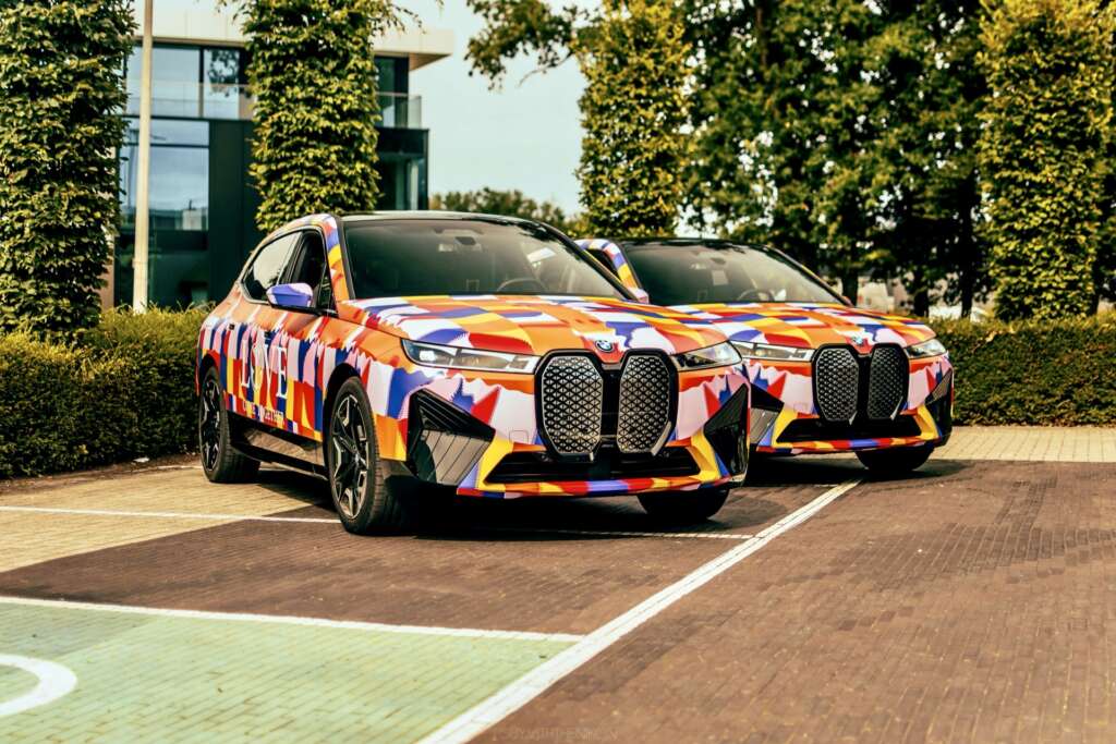 Tomorrowland BMW ix7 wrap