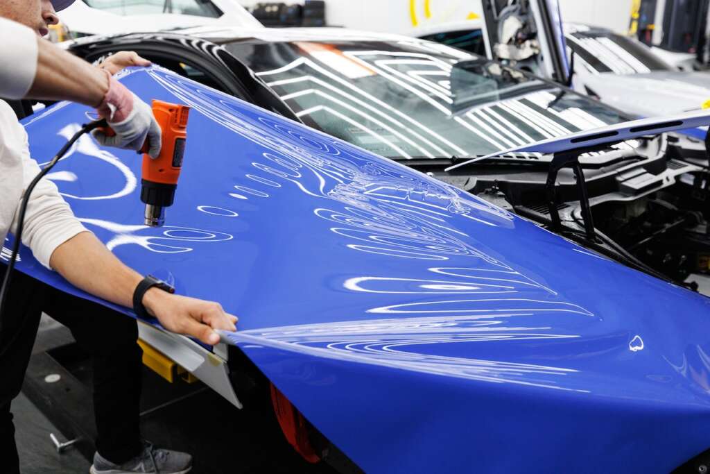 7 Reasons Why Car Wrapping Beats Traditional Painting