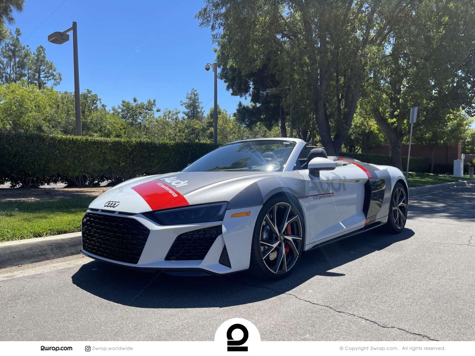Audi R8 V10 Custom Design Wrap | 2wrap