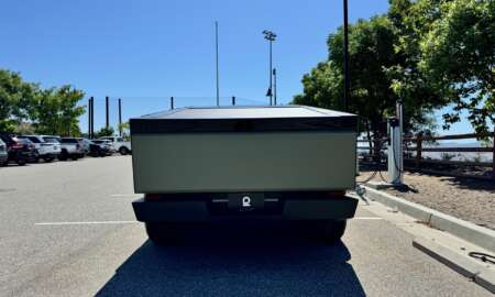 Tesla Cybertruck Khaki - 6