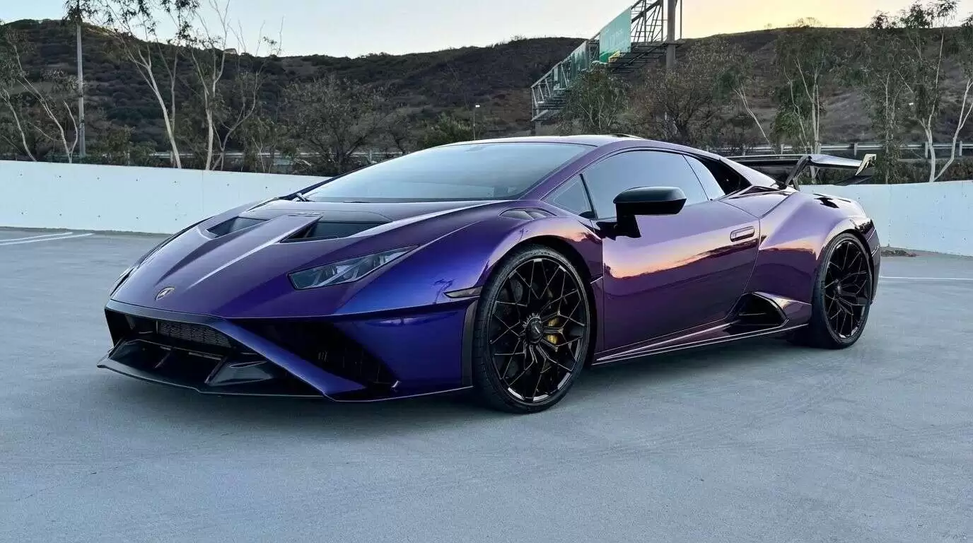 Colored PPF on Lambo STO