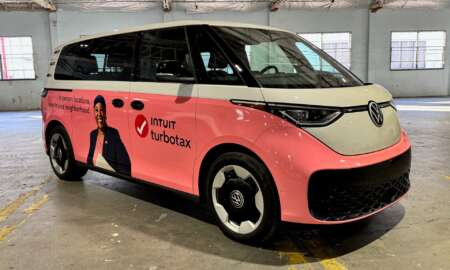 Intuit-TurboTax-Commerciële-Vlootwrap-4