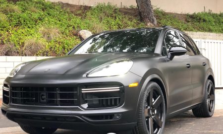 Porsche Macan Satin Black14