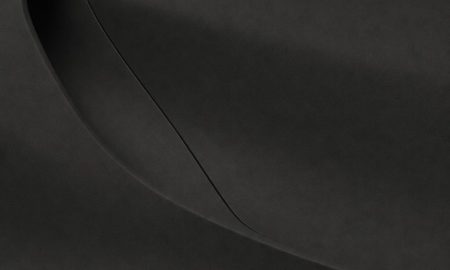 Avery SW900 180 Black vinyl wrap color sample